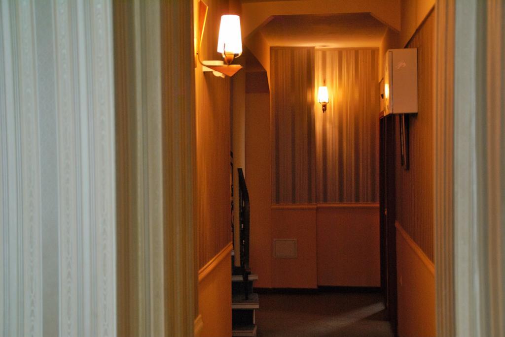 Family Hotel Chiplakoff بورغاس المظهر الخارجي الصورة
