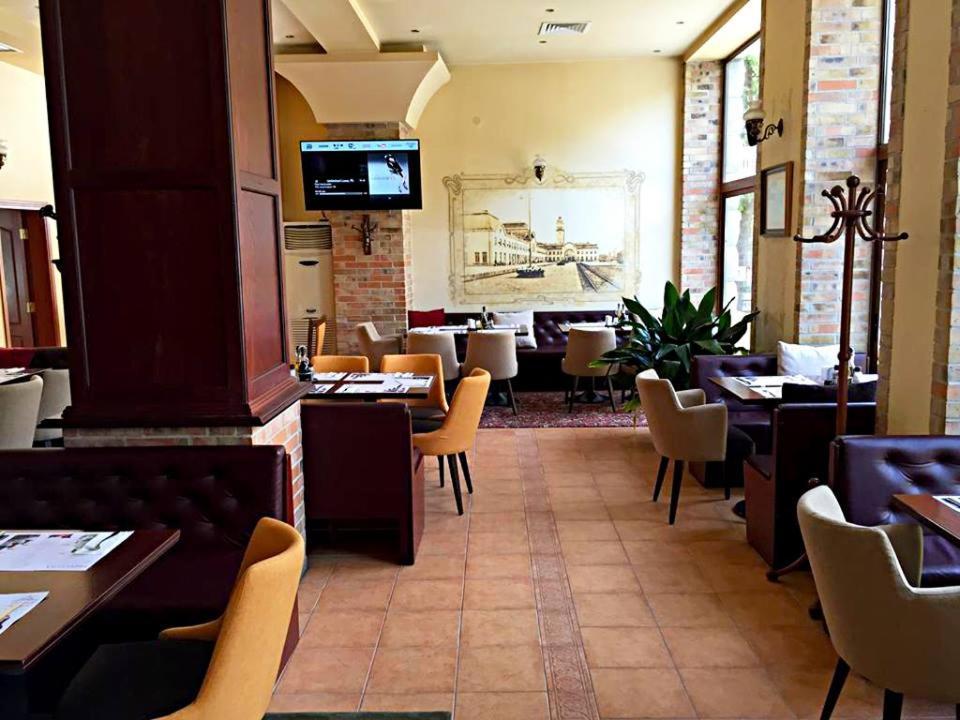 Family Hotel Chiplakoff بورغاس المظهر الخارجي الصورة